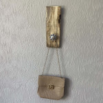 Porte manteaux & bouton coloré